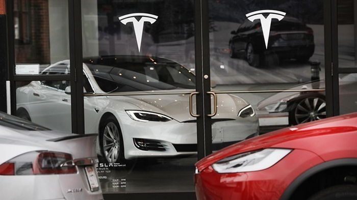 Tesla в очередной раз получила рекордную квартальную прибыль