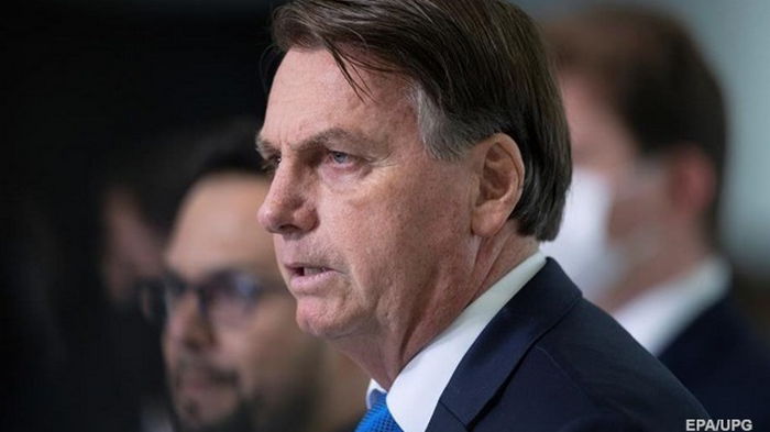 Болсонару обвинили в 600 тысячах COVID-смертей в Бразилии