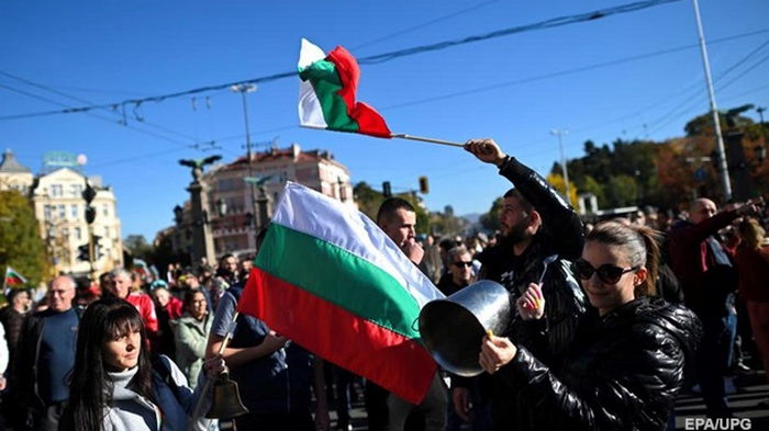 В Болгарии прошли протесты против COVID-пропусков