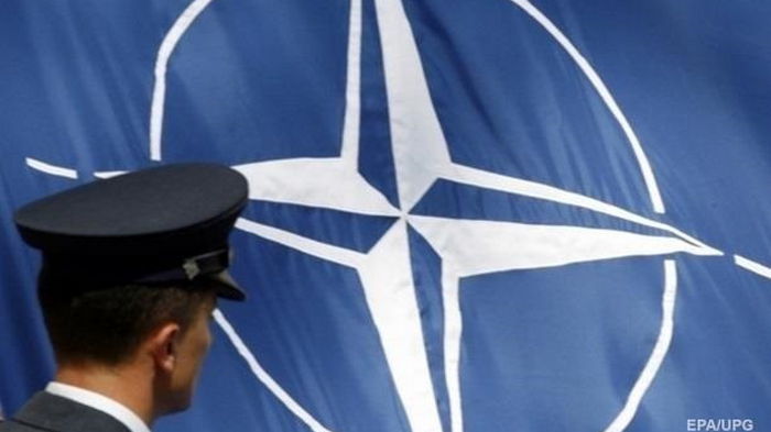НАТО обеспокоено кризисом миграции на границе Польши и Беларуси