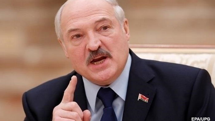 Лукашенко отреагировал на угрозы Польши закрыть границу