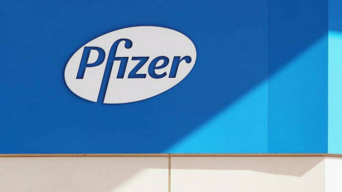 Pfizer считает эффективным свой препарат против Омикрон
