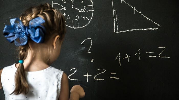 Как привить ребенку любовь к математике?