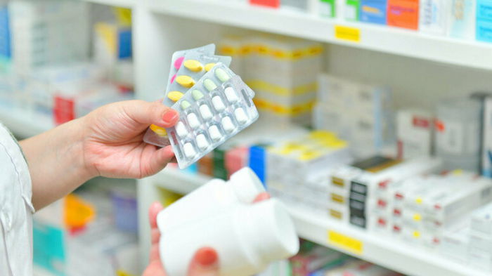 Лекарства, которые могут создавать побочные эффекты на глаза