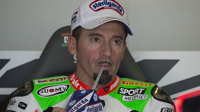 Мотогонщик побил 21-й рекорд скорости в карьере (видео)