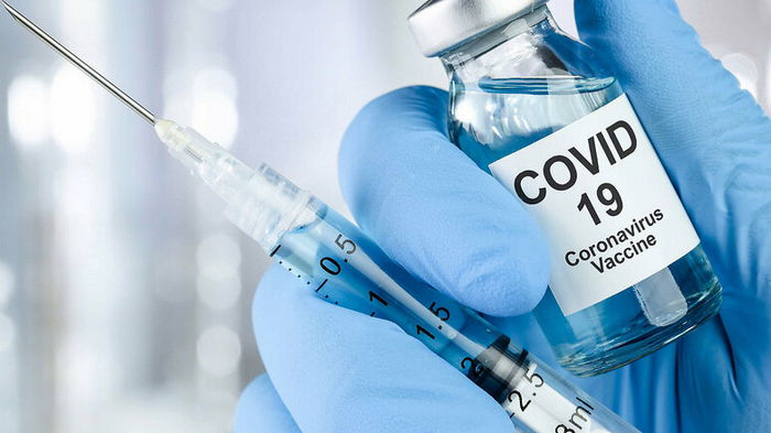 Польша заказала партию COVID-вакцины для прививки детей