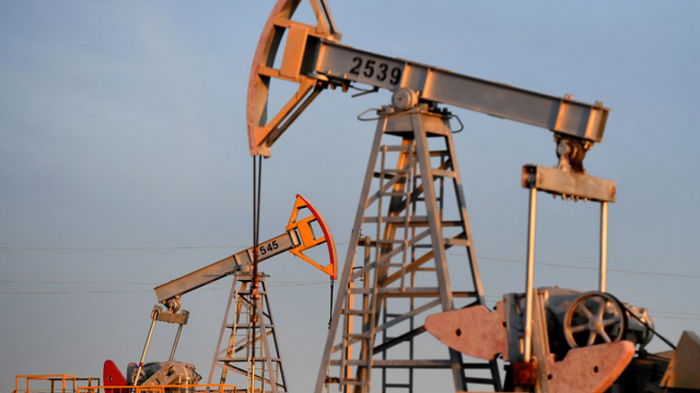 Нефть дешевеет после затяжного ценового ралли: данные торгов