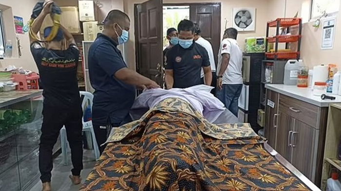 Юный малазиец умер во время визита в дом с привидениями