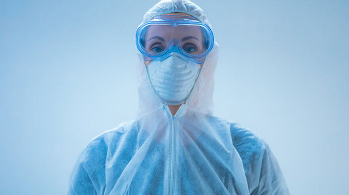 В Великобритании рекорды заражений: растут две волны – дельта и омикрон