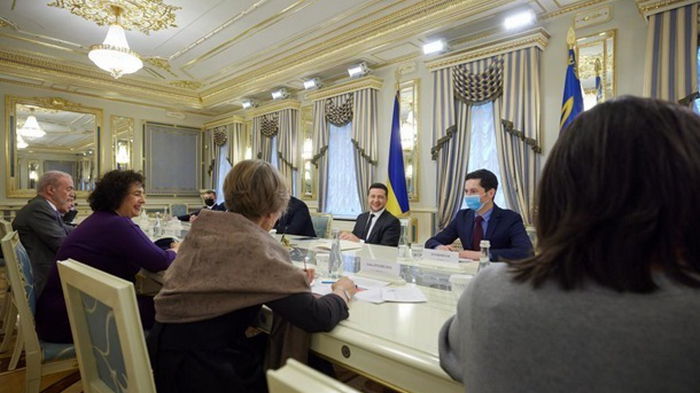 Послы G7 озвучили Зеленскому свои ожидания по судебной реформе