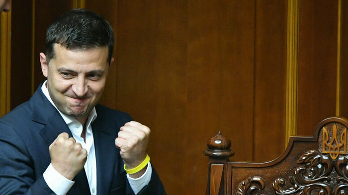 Западные дипломаты ставят под сомнение закон об олигархах - FT