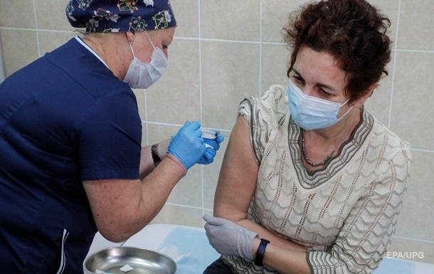 В Украине сделали более 27 млн COVID-прививок