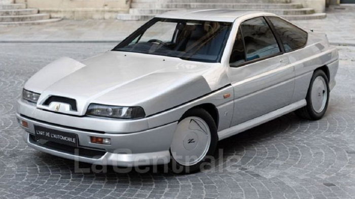 Обнаружен очень редкий и очень странный Nissan: его продают по цене Гелендвагена