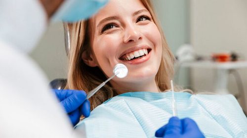 На что обратить внимание при выборе стоматологической клиники