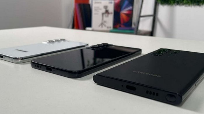 Все смартфоны новой линейки Samsung Galaxy S22 сравнили на одном фото