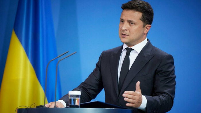 Отказ от прививки является посягательством на жизни украинцев — Зеленский