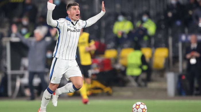 Малиновский стоит, как и раньше, Коваленко подешевел