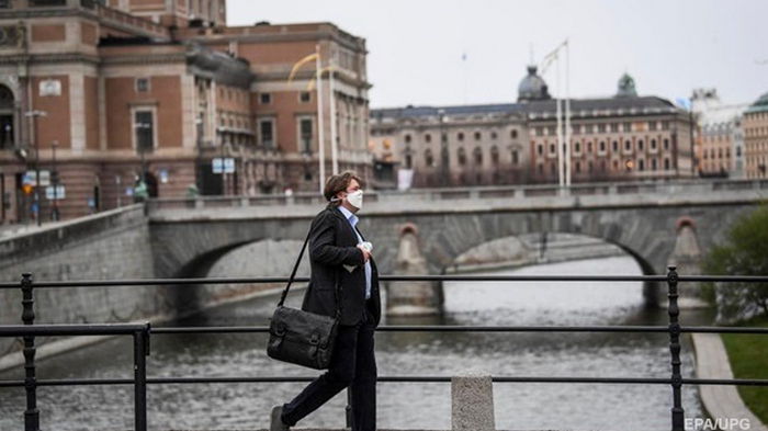 Швеция вводит новые COVID-ограничения