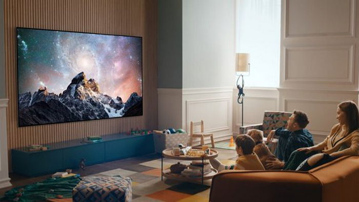 LG показала свои самые маленькие и самые большие OLED-телевизоры