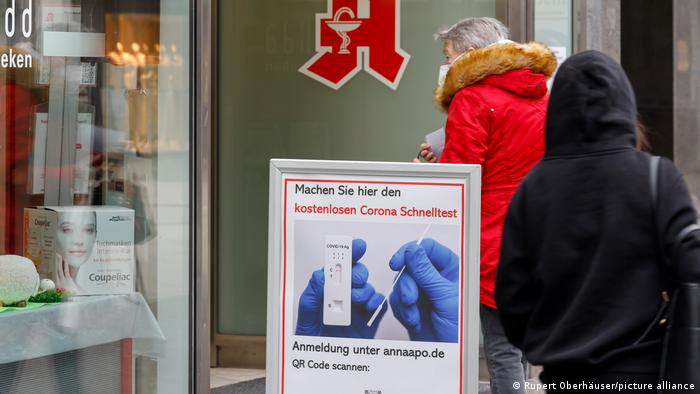 В мире обновлен рекорд прироста COVID за сутки