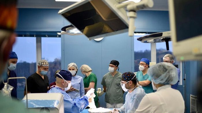 Во Львове годовалому ребенку пересадили печень (фото)