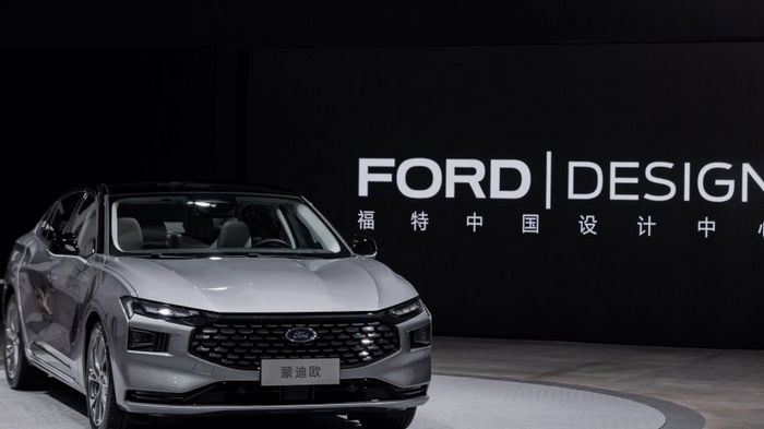 Новый Ford Mondeo 2022 официально представлен: живые фото и подробности