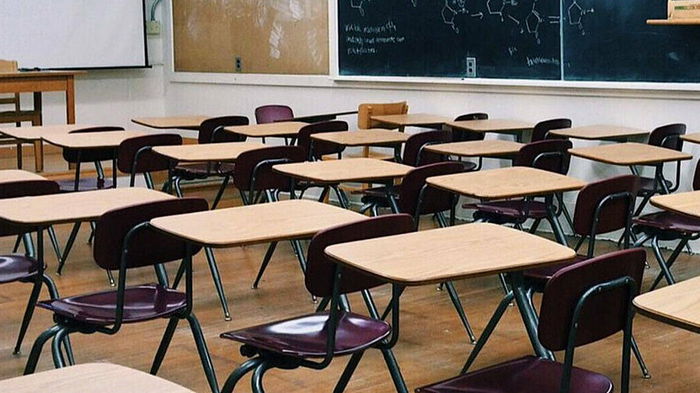 Школы Закарпатья переходят на дистанционку