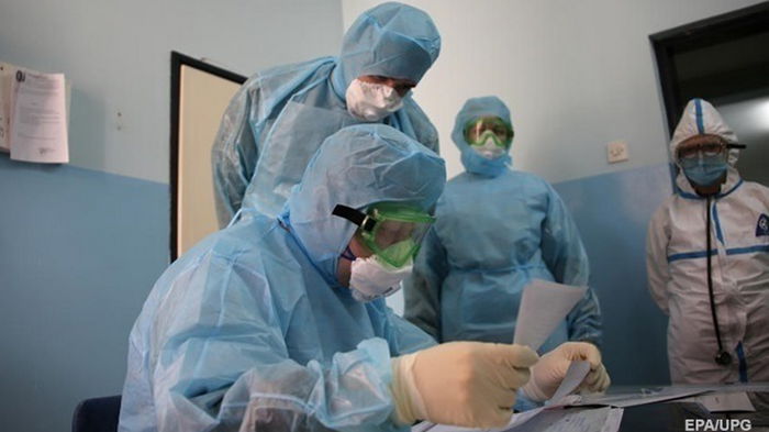 Медиков собираются переводить на полставки — Радуцкий