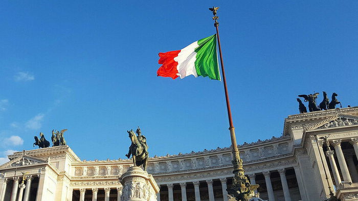 Италия продлила запрет на въезд для украинцев