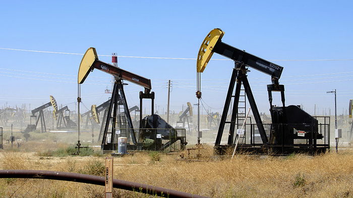 Нефть дорожает шестую неделю подряд из-за опасений по поводу поставок