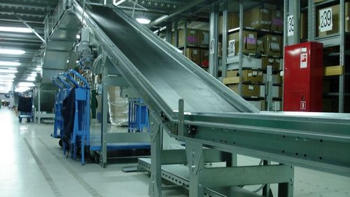 Почему стоит купить ленточный транспортер?