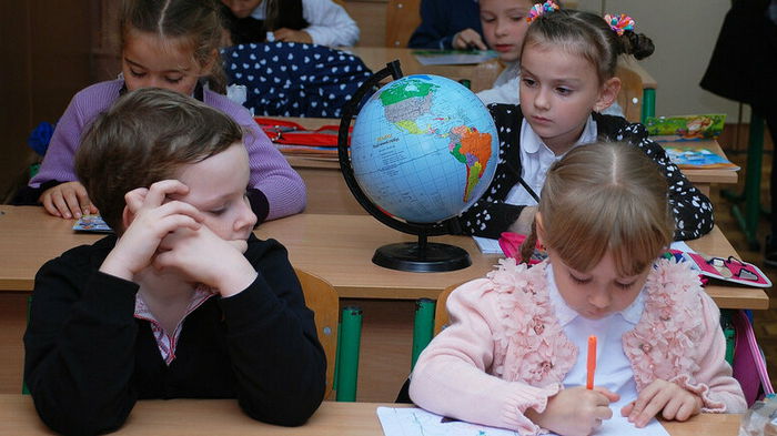 Сумы перевели начальные классы на дистанционку из-за COVID-19