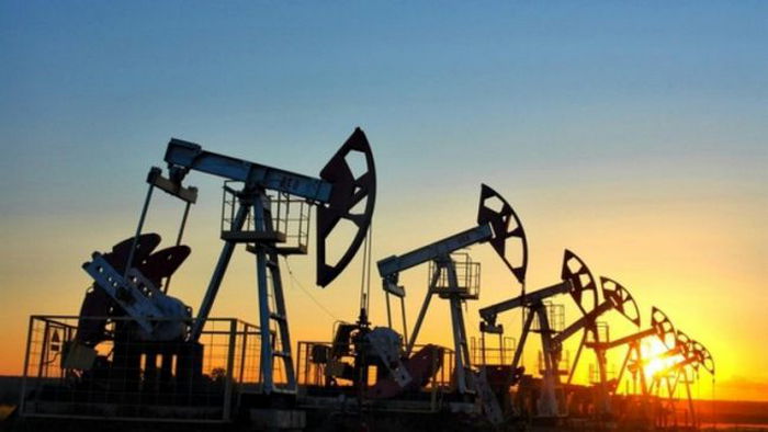 Цены на нефть растут после резкого снижения накануне