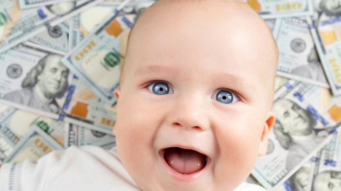 Ученые выяснили, что наличие денег у родителей благотворно влияет на мозг их младенцев