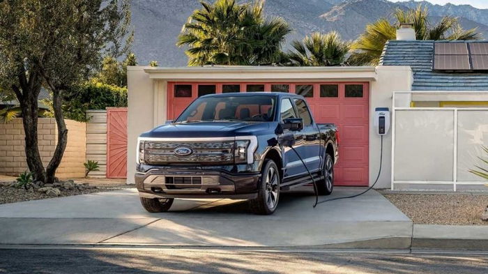 Новый электромобиль Ford спасет при отключении электричества (видео)