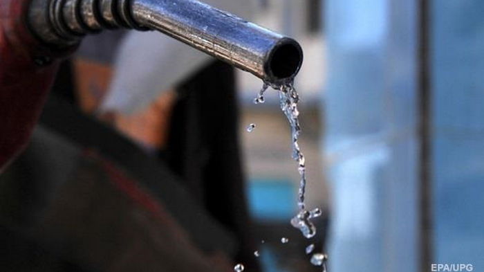 Названы сроки поставок бензина из Польши