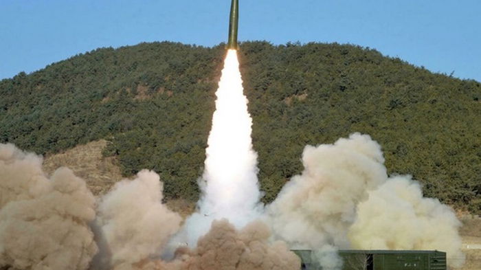 На Западе заметили «необычный» запуск ракеты в КНДР