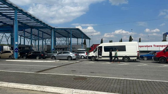 Льготная растаможка авто закончилась: сколько ввезли