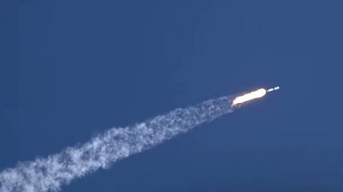 SpaceX запустила «юбилейную» партию спутников Starlink