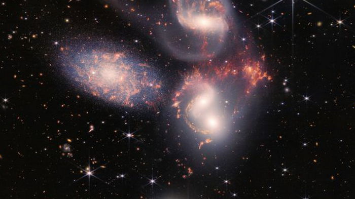 Телескоп «Джеймс Уэбб» нашел кандидатов в самые отдаленные галактики от Земли