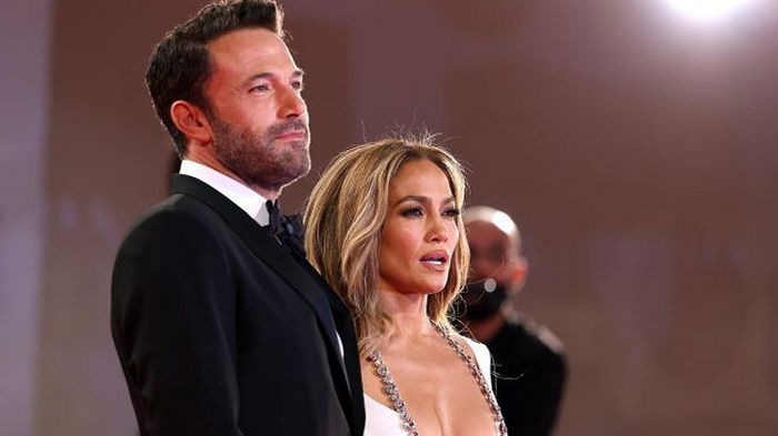 Дженнифер Лопес и Бен Аффлек отправились в медовый месяц