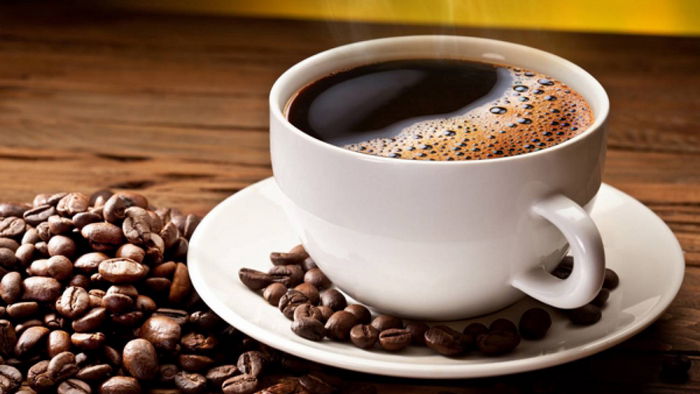 Ученые выяснили, как кофе влияет на наши покупки в магазинах и трату денег