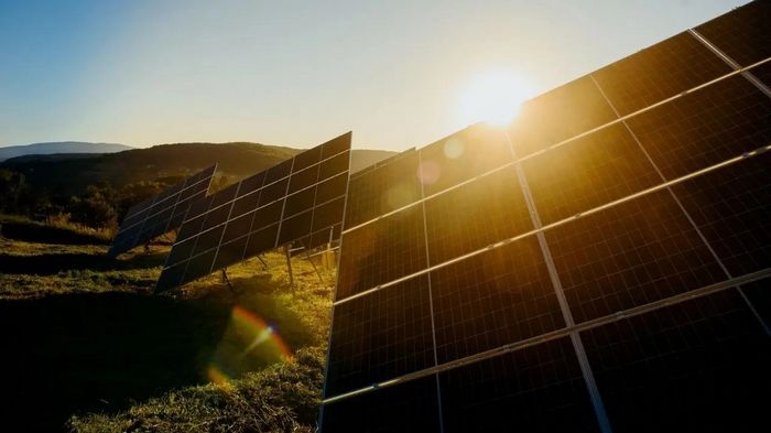 Солнечные электростанции для предприятий: в чем их плюсы?