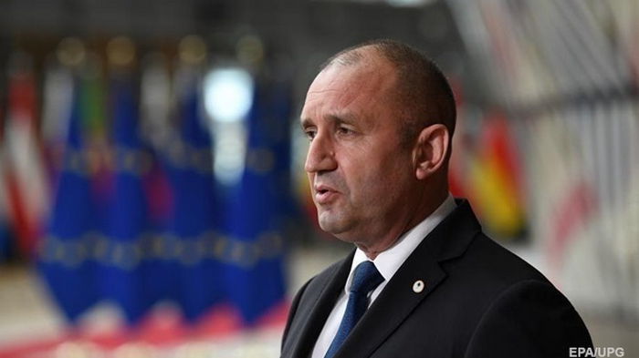 Президент Болгарии назвал дату досрочных выборов в парламент