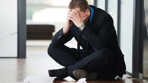 Может ли человек при банкротстве остаться без зарплаты?