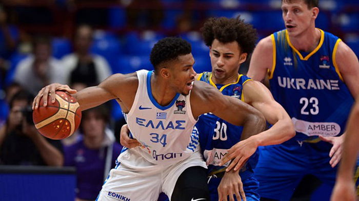 Украина проиграла Греции на Евробаскете