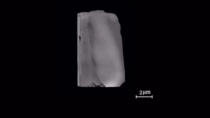 В Китае сообщили об открытии нового лунного минерала