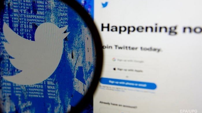 Акционеры Twitter решили продать соцсеть Илону Маску