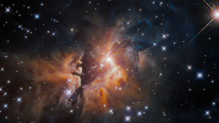 Телескоп Hubble сделал фото редкого объекта во Вселенной
