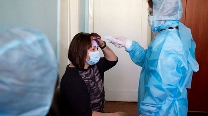 Вспышка COVID-19 в Украине началась — эксперт